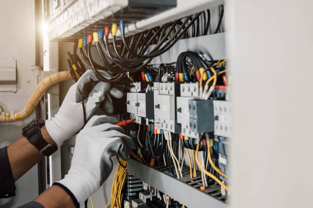 Best Licensed Electrician  in North Branch, MN